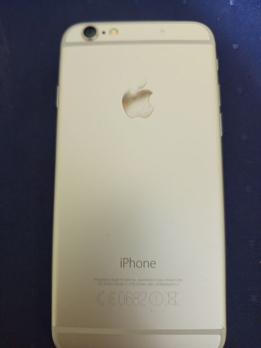 Vînd iPhone 6 în stare foarte buna