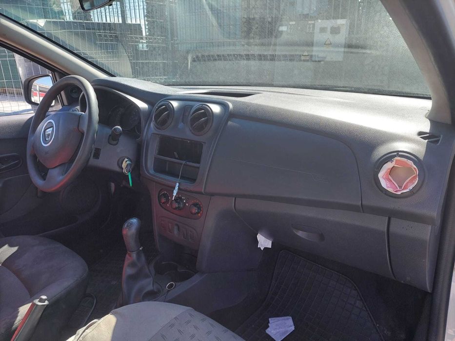 Dezmembram Dacia Logan, an fabricatie 2016, motorizare 1.2 benzina