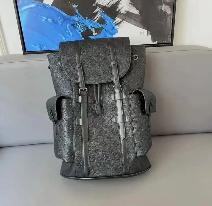 LV рюкзак люк с качество