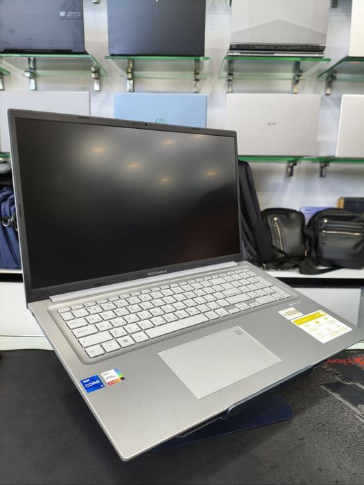 Ноутбук Noutbuk Asus vivobook 17 Core i7 Новый Bepul yetkazish bilan