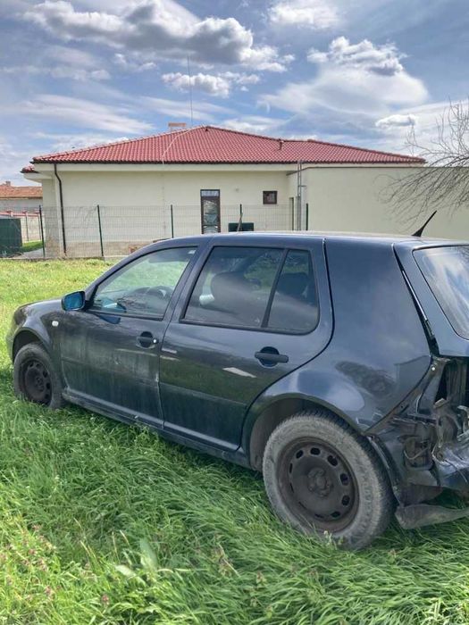 Golf 4 на части 1.9 tdi (105 к.с.)