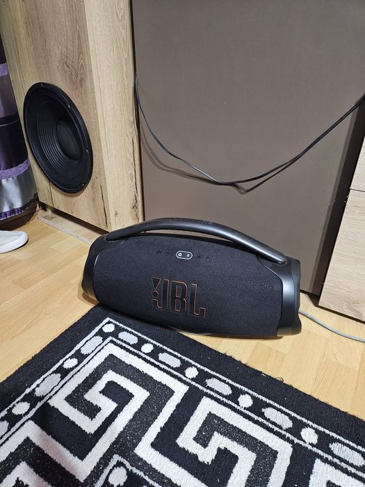 Jbl boombox 3 cu acumulator noua