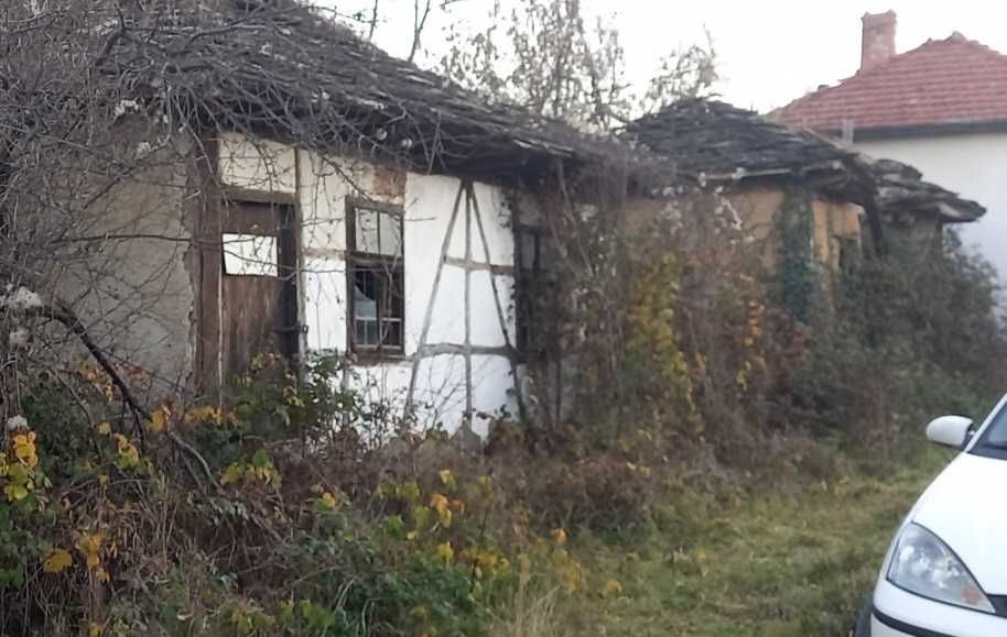 Къща в село Голяма Желязна, общ.Троян