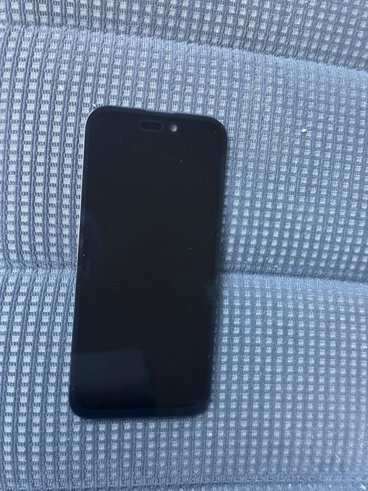 Vând dysplai iPhone 16