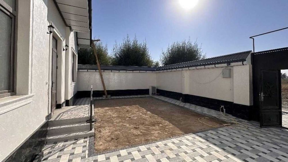 Хасанбойда 2,2 сотх янги коттедж