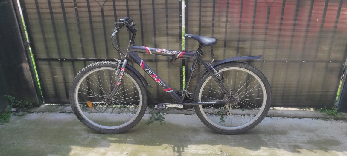 Vând bicicleta DHS