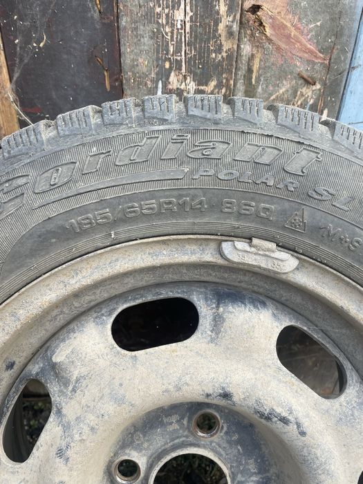 Шипованая резина на 14