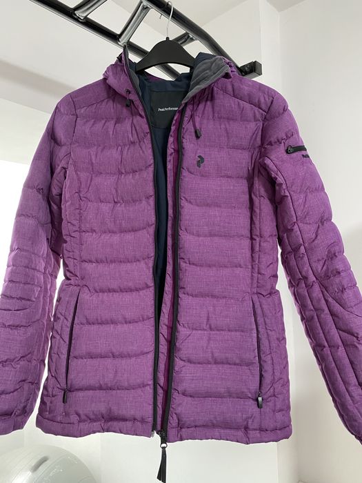 Geaca cu puf Peak Performance Blackburn marimea M