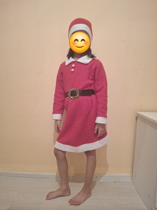 Санта кием бар 1 рет киелген улдики5 мын кыздыки 5 мын 7-8 жаска барад