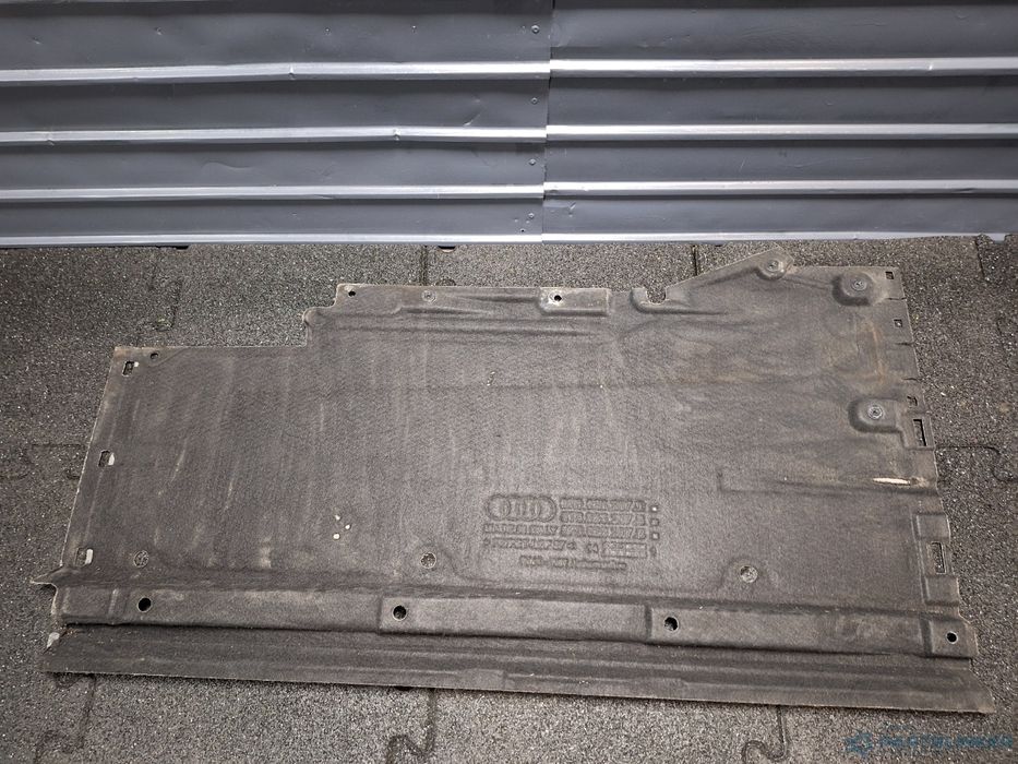 Scut caroserie stanga AUDI A4 IV Avant 8K5, B8 2007 - 2015 TDI CJCD, C