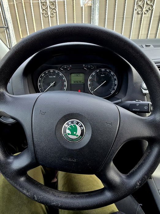 Vând skoda octavia 2