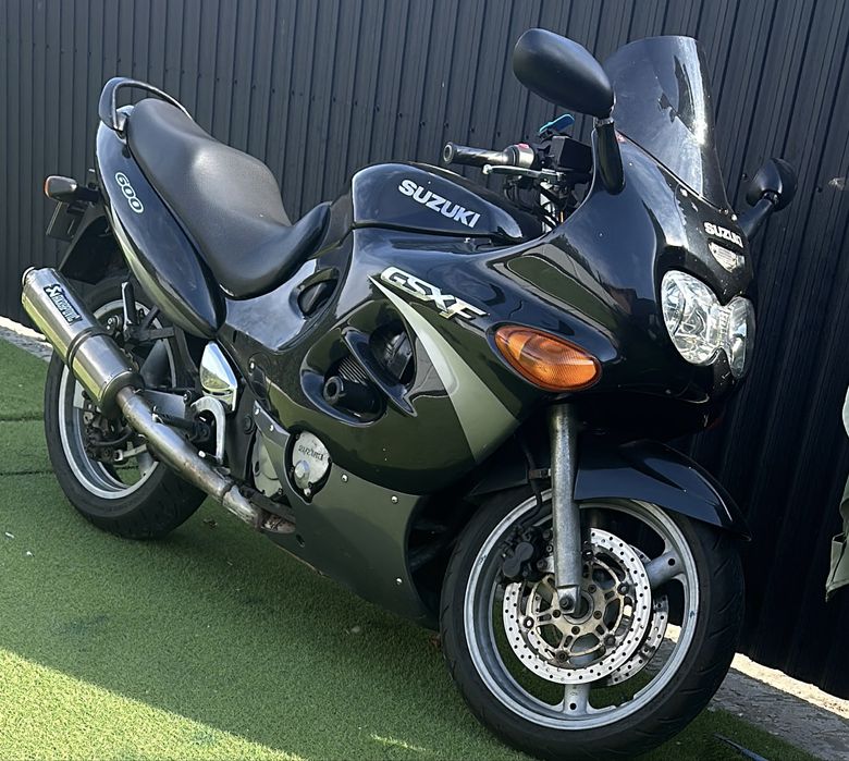 Suzuki gsx 600 f