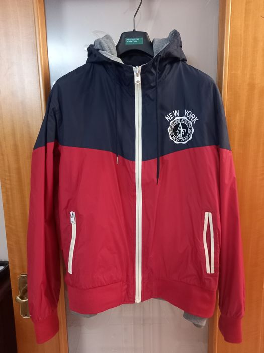 Куртка-ветровка мужская