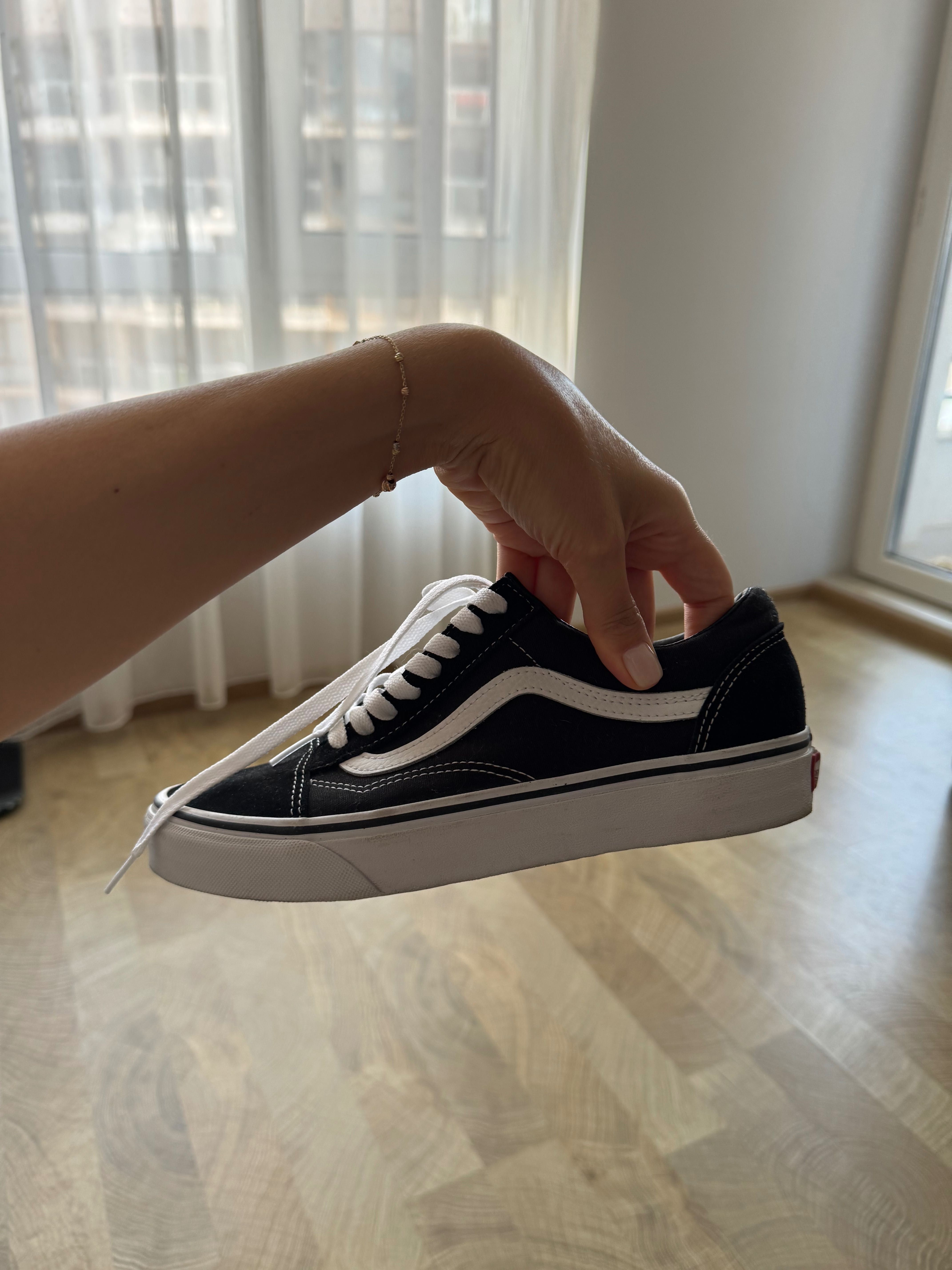 Vans Old Skool маратонки