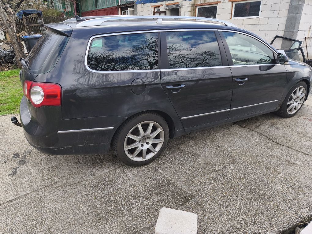 Piese dezmembrez Volkswagen Passat B6 2.0 tdi 140 cp BMP culoare LC8Z