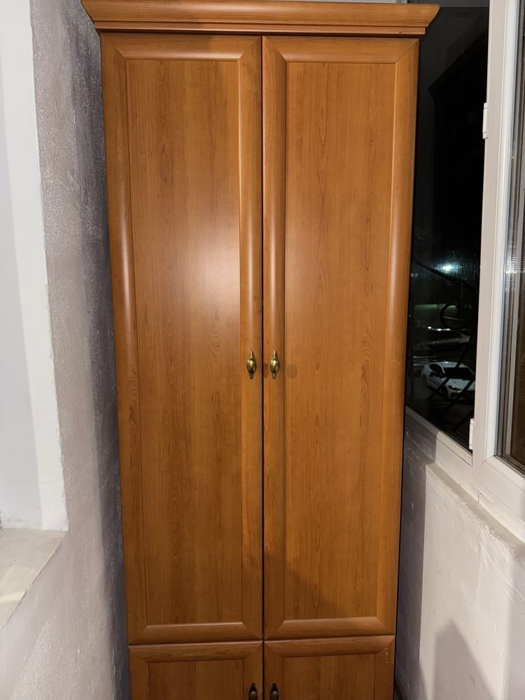 Продам шкаф в хорошем состоянии