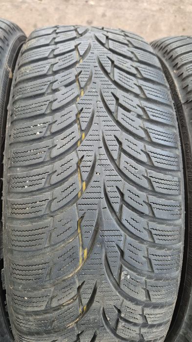 185 60 14 Nokian Set jante 5 x 100 Fabia Polo cu anvelope iarna