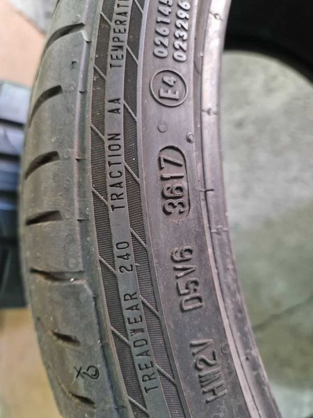 2 Continental R19 235/35
летни гуми
DOT3817