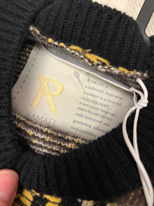 Ramael pulover L fashion, original, retail 890 euro