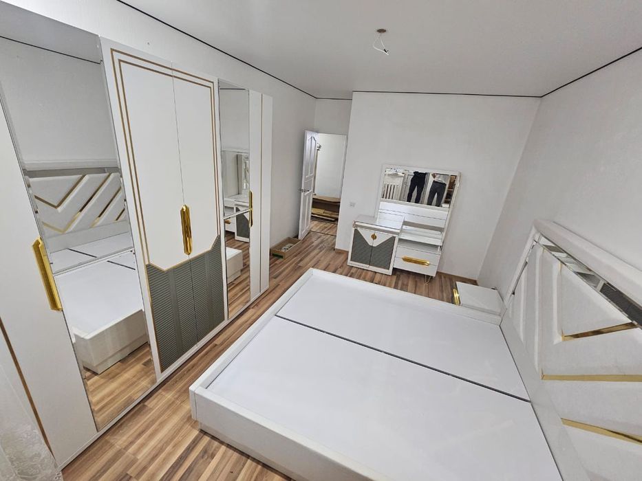 Продам спальный гарнитур в хорошем состоянии