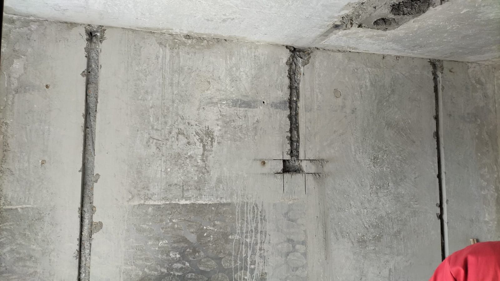 Decopertare Gresie-F Taiere Pereți Beton Santuri instalație Bucuresti