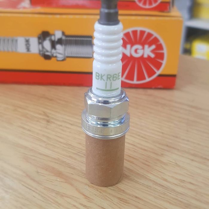 Свечи зажигания NGK