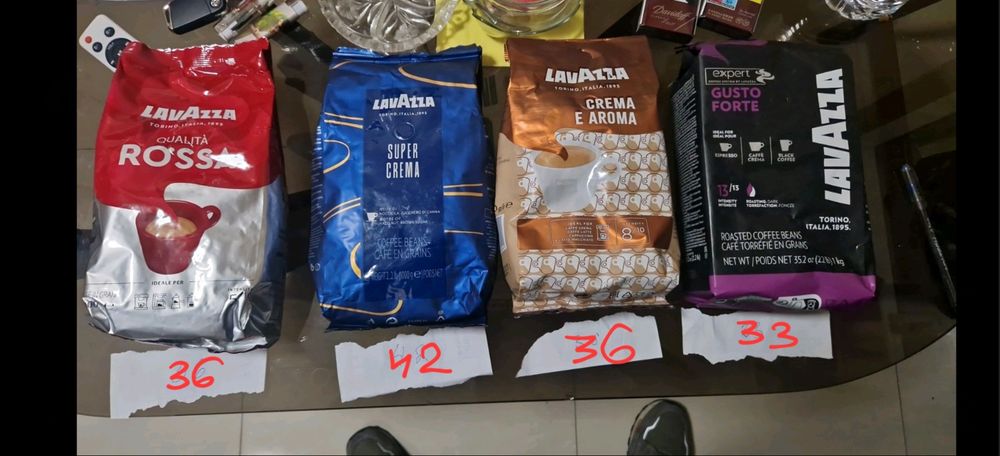 Кафе на зърна Lavazza 1кг Различни видове