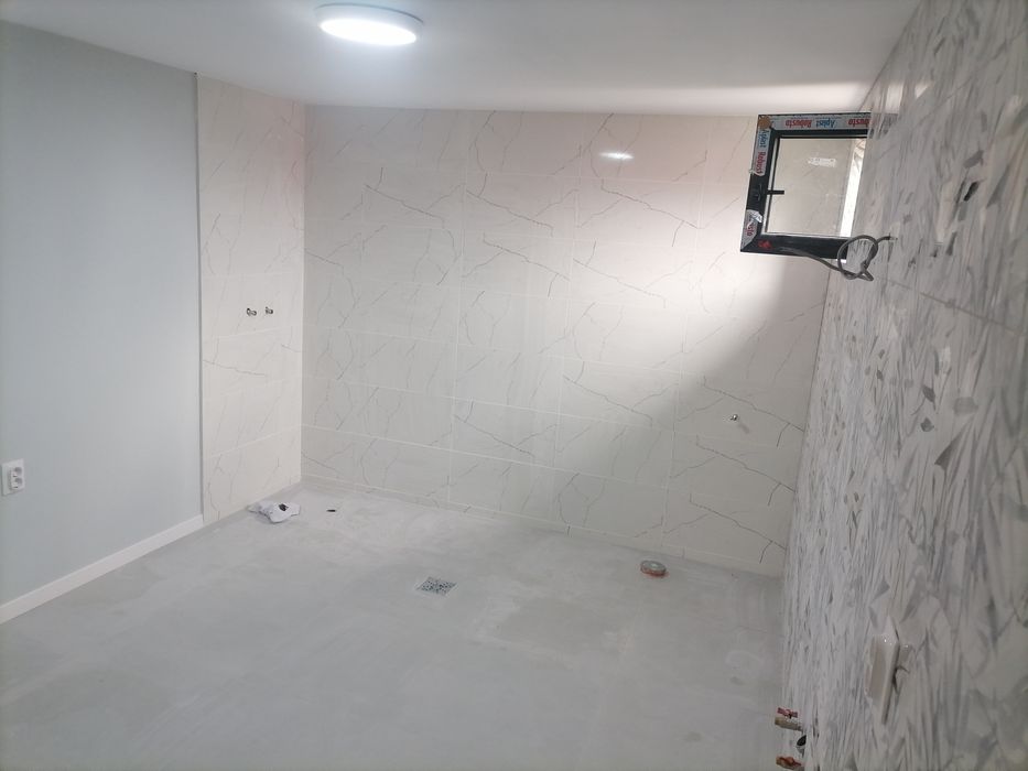 Construcții, finisaje și MOBILĂ la comandă