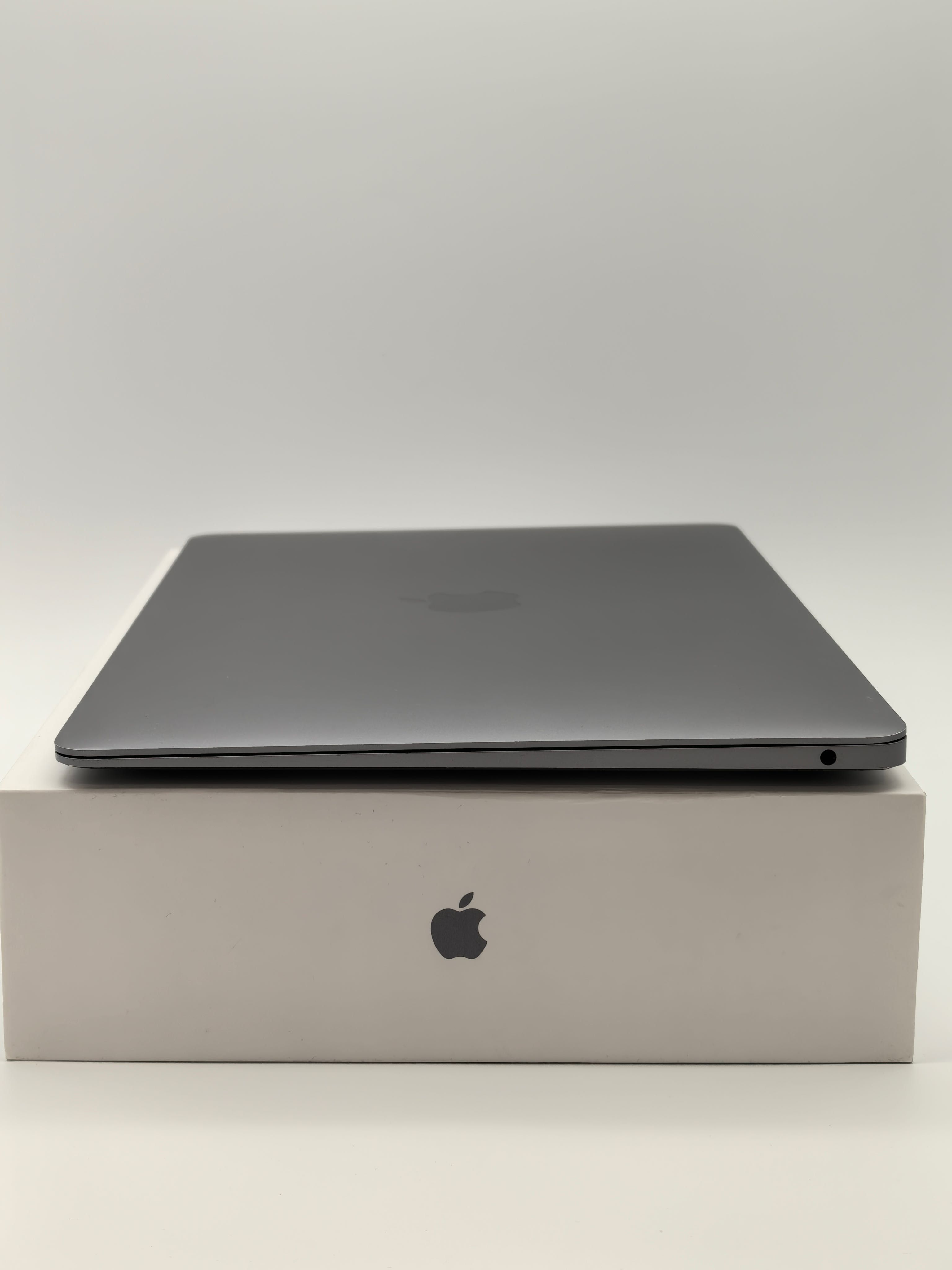 MacBook Air M1 Space Grey 256 Gb