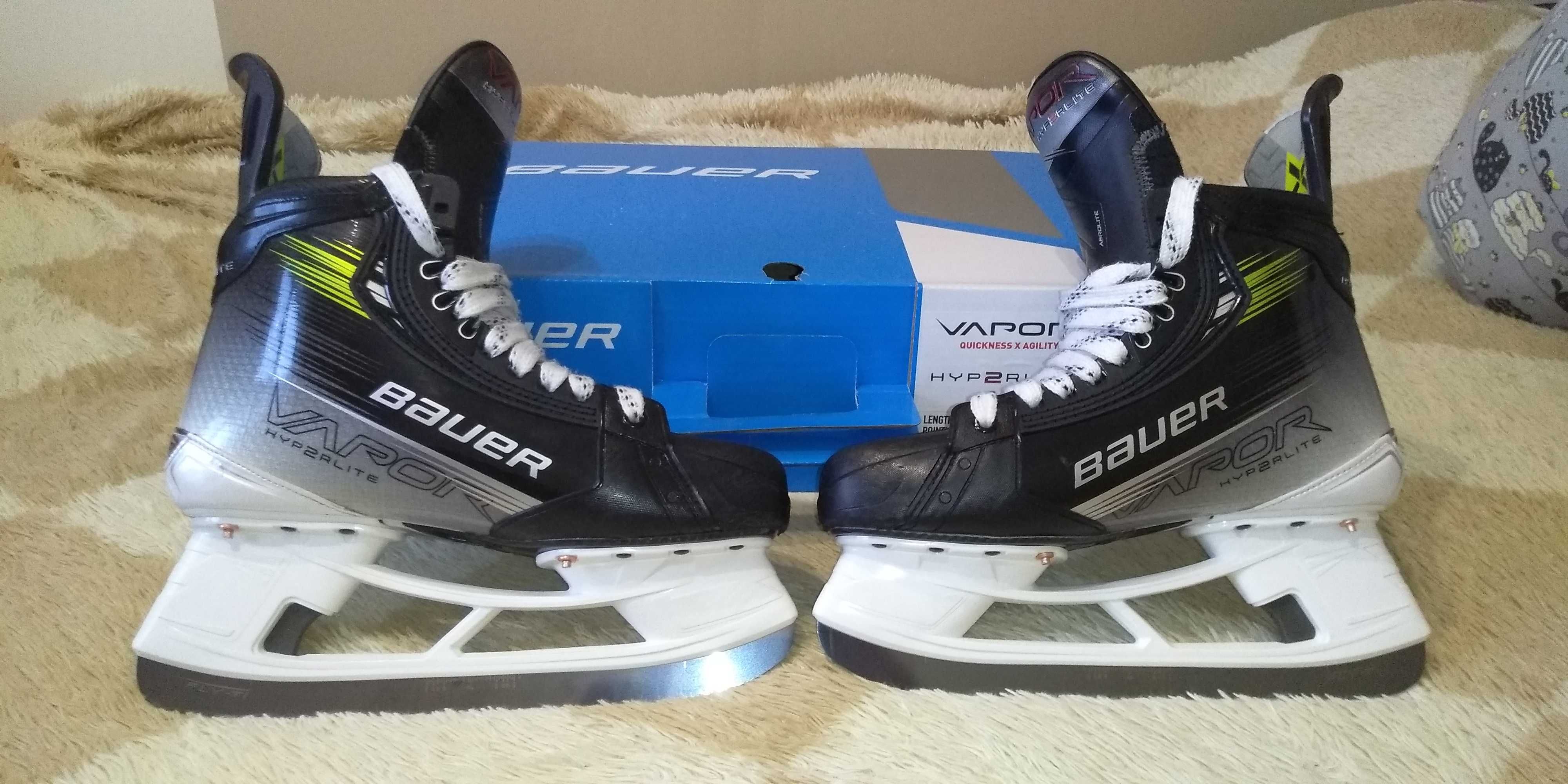 Коньки Bauer HYPERLITE 2