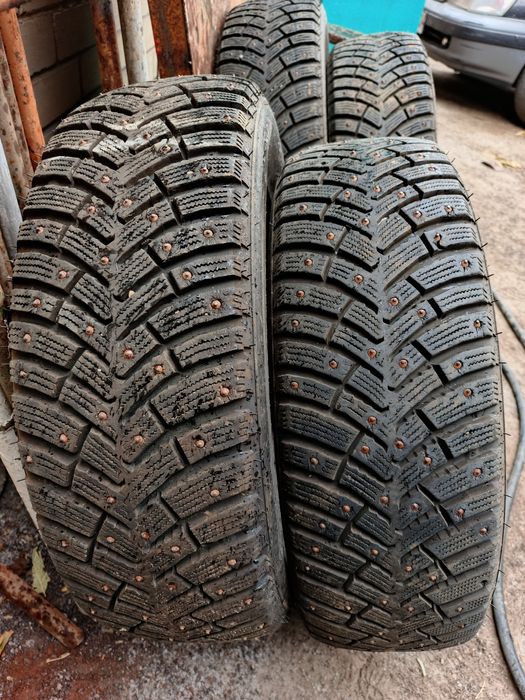 Зимние шины R-15 195/65 Nexen