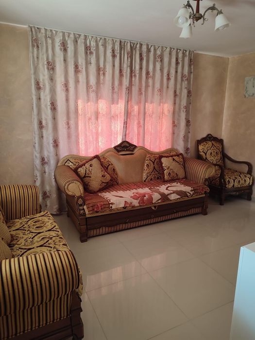 Casă de vânzare 3 camere.