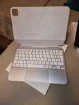 Tastatura Apple Magic keyboard pt. Ipad PRO 11, M4, model A2975, nouă.