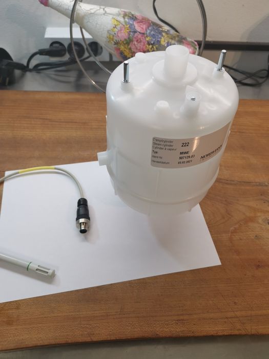 Vând piese Cuptoar patiserie Miwe
