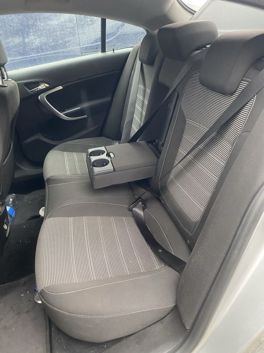 Спорт волан и салон Opel Insignia SRI