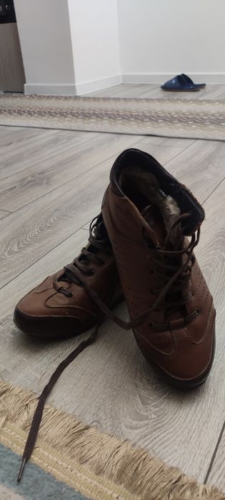 Ботинки мужские идеалное состояние 40 торг есть