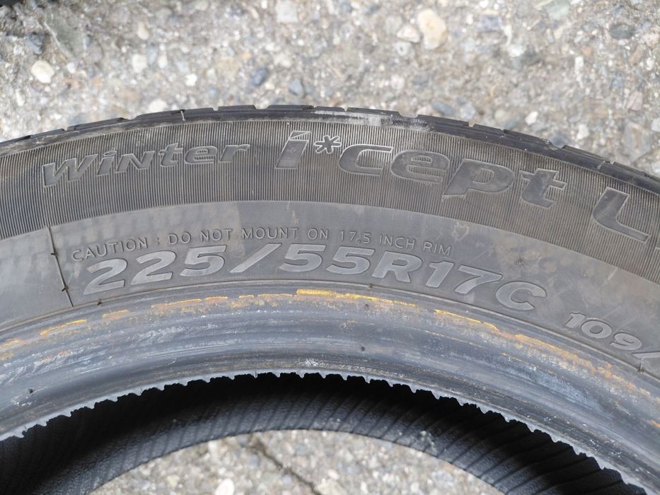 225/55/17"Hankook 2бр.гуми дот3224