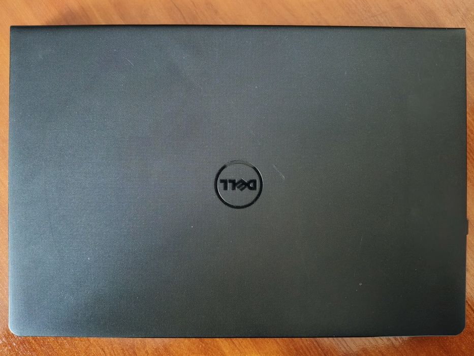 Ноутбук DELL Inspiron 15