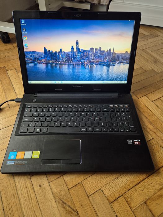 Laptop Lenovo Z50 ssd