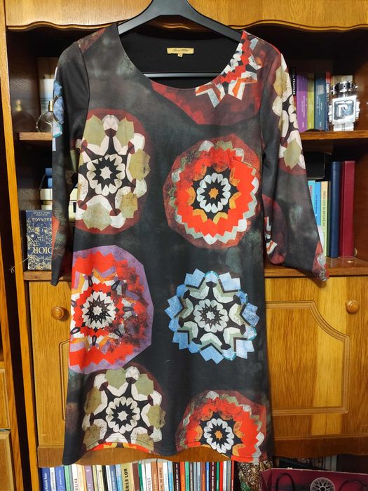 Vând haine damă mărimea M și 42