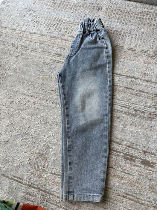 Джинсы на мальчика 6-7