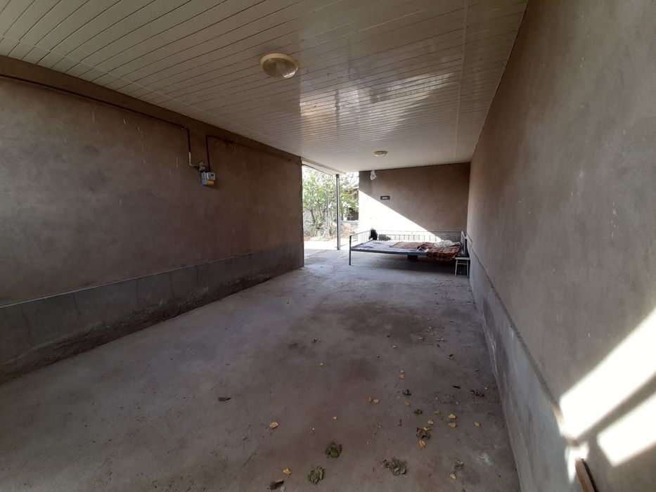 Қибрай тумани, Ўткир кўчасида участка сотилади