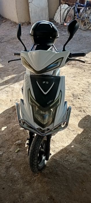 2 Скутер сатилады