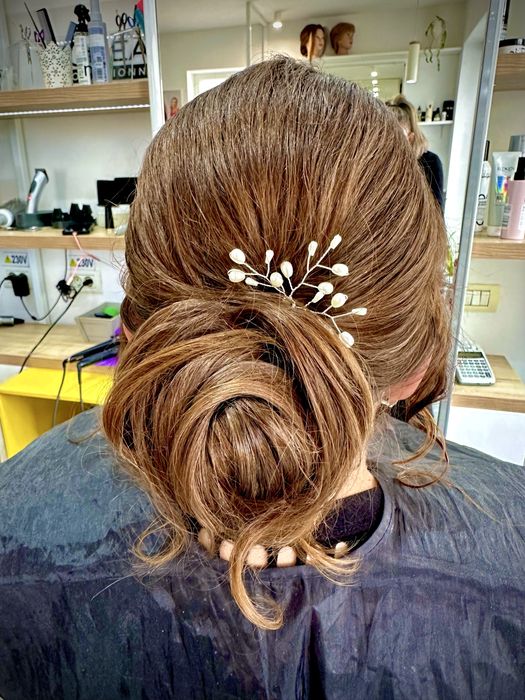 Servicii de coafura in Timisoara tuns vopsit coafura ocazie tratamente