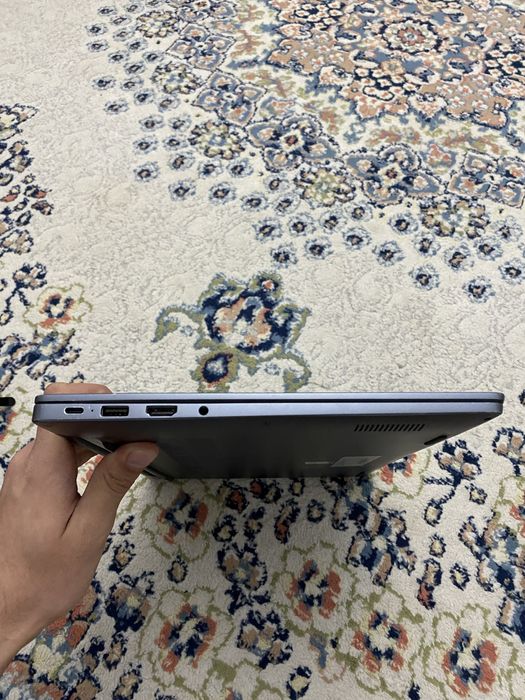 Huawei MateBook D14