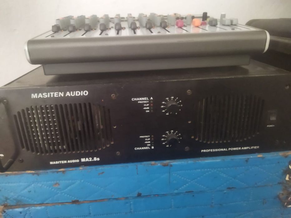 Продается музыкальная аппаратура в идеальном состоянии