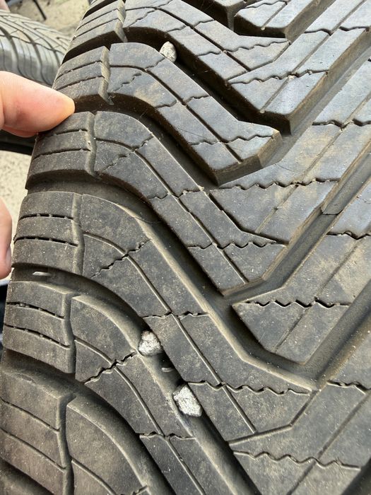 Гуми Gripmax SureGrip A/S Nano 215/65R16