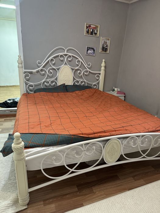 Продам кровать двухспалку