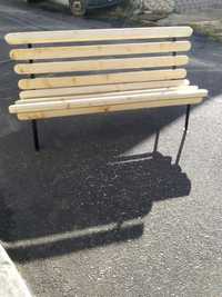 Удобна пейка за сядане