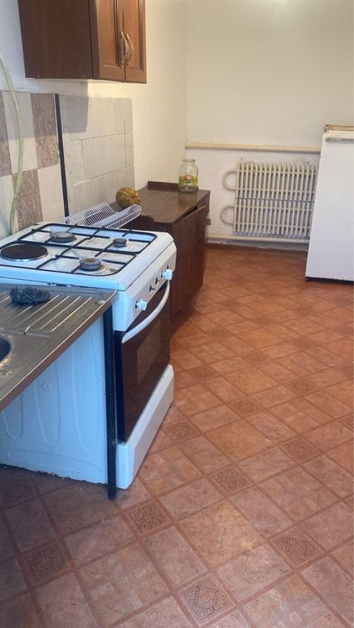 Квартира жалға беріледі.